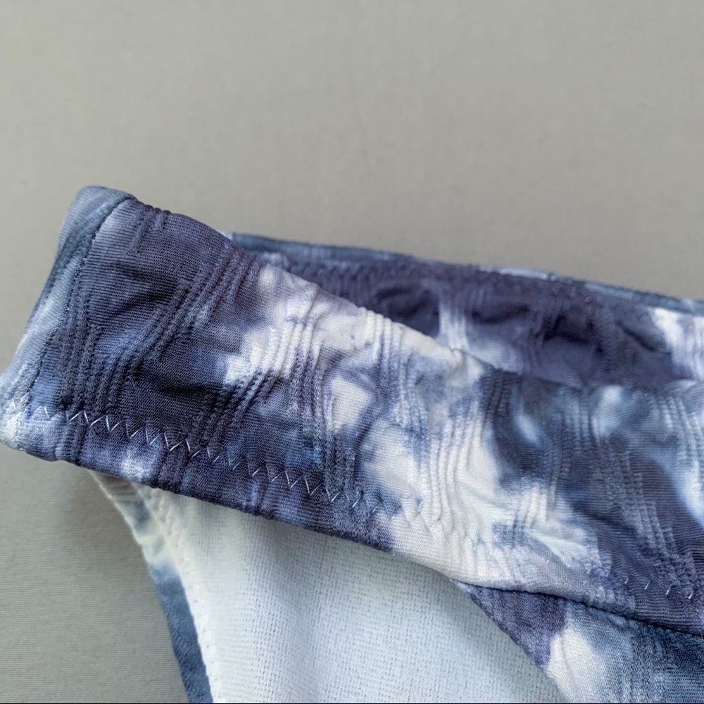ATHLETA blue gray tie dye Tulum bikini bottoms, L. - Picture 5 of 8